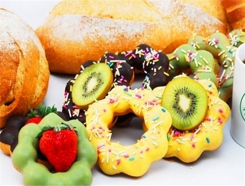 糖巢量販零食 品牌優勢顯著，廈門商貿背景下的創富選擇